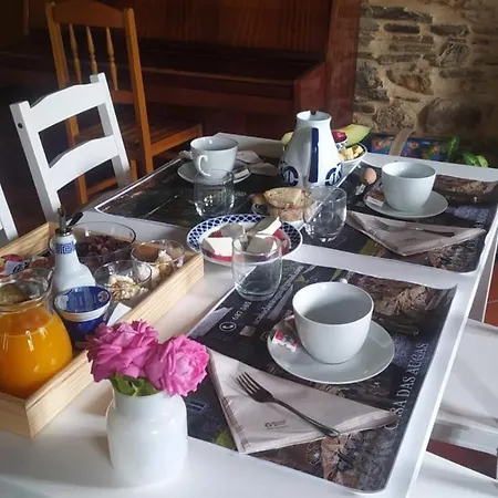 بيت ضيافة A Casa Augas 3*