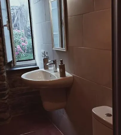 A Casa Augas بيت ضيافة Mondoñedo